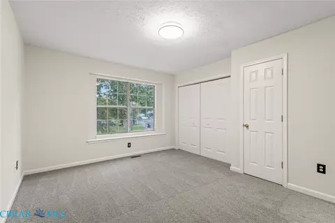 Bedroom - 406 Atlantic Ave, Hampton, VA 23664 photo 5 of 10