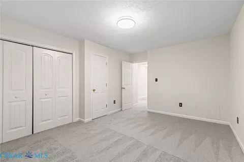 Bedroom - 406 Atlantic Ave, Hampton, VA 23664 photo 4 of 10