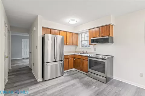 Kitchen - 406 Atlantic Ave, Hampton, VA 23664 photo 1 of 2