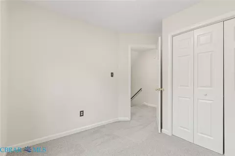Bedroom - 406 Atlantic Ave, Hampton, VA 23664 photo 7 of 10