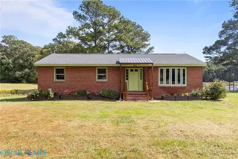 511 N End Ests, North, VA 23128