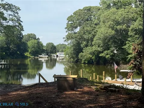 3 63 Ac Long Lane Ct, White Stone, VA 22578