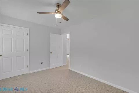 7095 Hunters Pointe Dr, Gloucester, VA 23061 photo 30