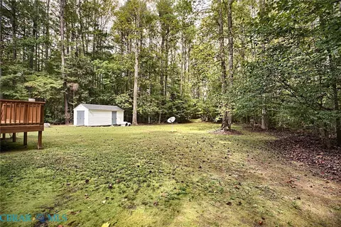 7095 Hunters Pointe Dr, Gloucester, VA 23061 photo 8