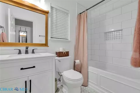 Bath - 4283 Bufflehead Dr, Gloucester, VA 23061 photo 2 of 2
