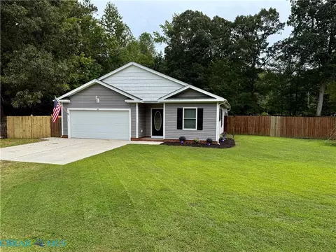 12407 Beech Trl, Gloucester, VA 23061