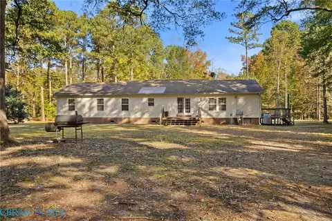7472 Wagon Run Rd, Gloucester, VA 23061 photo 29