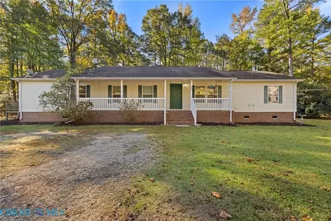 7472 Wagon Run Rd, Gloucester, VA 23061 photo 2
