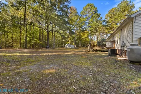 7472 Wagon Run Rd, Gloucester, VA 23061 photo 30