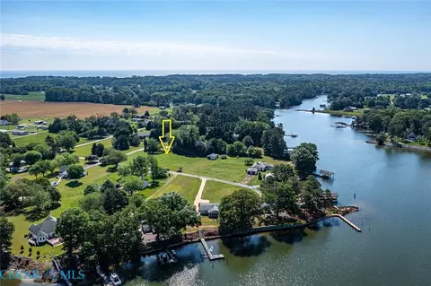 29-077 F Sweet Hall Dr, Reedville, VA 22579