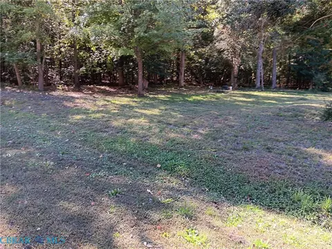 0000 Cove Rd, Hayes, VA 23003