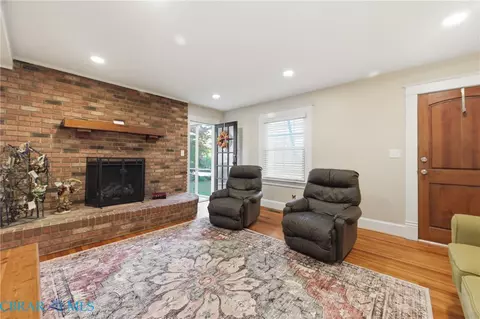 6837 Ware House Rd, Gloucester, VA 23061 photo 11