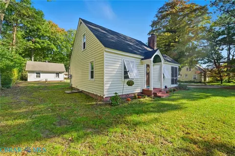 6837 Ware House Rd, Gloucester, VA 23061 photo 5