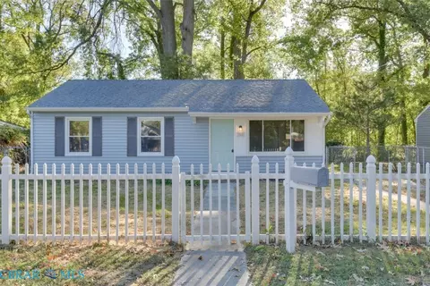 312 Shawen Dr, Hampton, VA 23669 photo 2