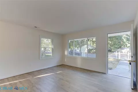 312 Shawen Dr, Hampton, VA 23669 photo 8
