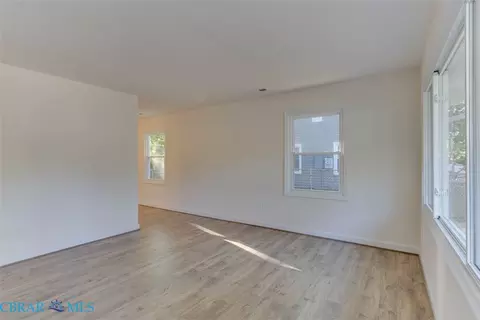 312 Shawen Dr, Hampton, VA 23669 photo 7
