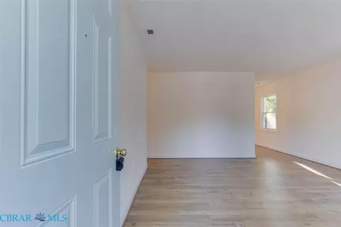 312 Shawen Dr, Hampton, VA 23669 photo 6