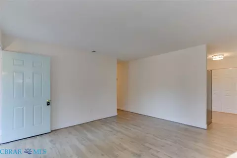 312 Shawen Dr, Hampton, VA 23669 photo 9