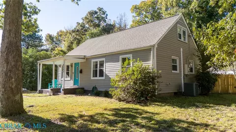 8205 Carlton St, Norfolk, VA 23518