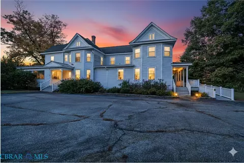 200 Irvington Rd, Kilmarnock, VA 22482