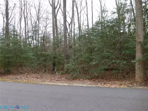 43 1-73 Wilton Coves Dr # C, Hartfield, VA 23071