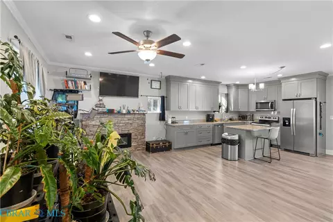 2800 Mapleton Ave, Norfolk, VA 23504 photo 4