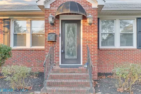 144 Meredith St, Hampton, VA 23669 photo 4