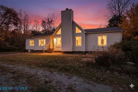 6556 Joyners Ln, Gloucester, VA 23061