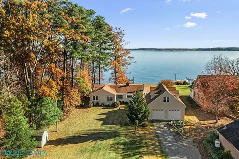 556 Springfield Beach Rd, Kinsale, VA 22488