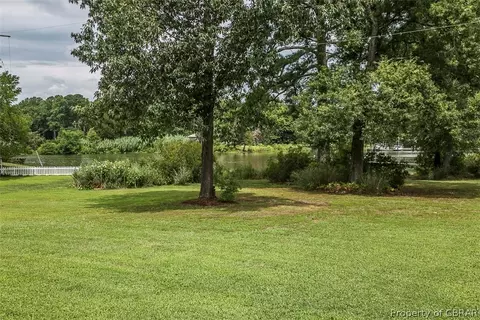 7330 Creekview Rd, Gloucester, VA 23061 photo 38