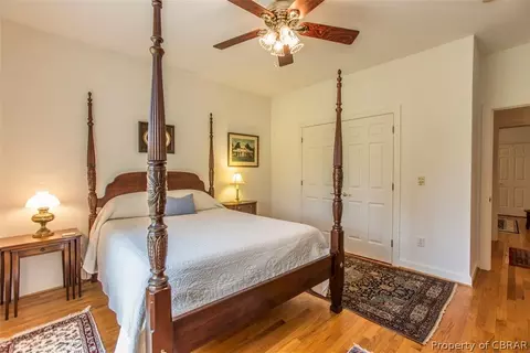 7330 Creekview Rd, Gloucester, VA 23061 photo 19