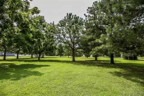 7330 Creekview Rd, Gloucester, VA 23061 photo 37