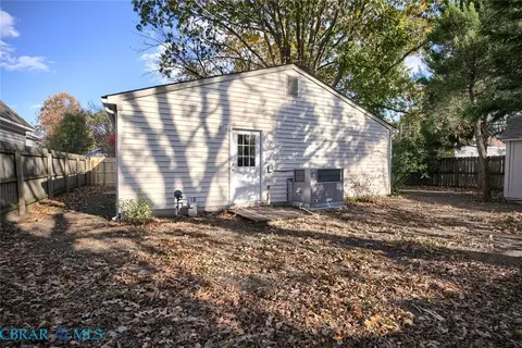 115 Piedmont Ave, Hampton, VA 23661 photo 10