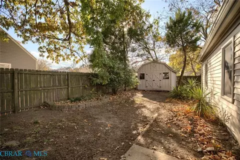 115 Piedmont Ave, Hampton, VA 23661 photo 6