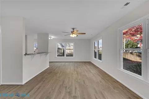 115 Piedmont Ave, Hampton, VA 23661 photo 13