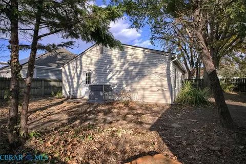 115 Piedmont Ave, Hampton, VA 23661 photo 9