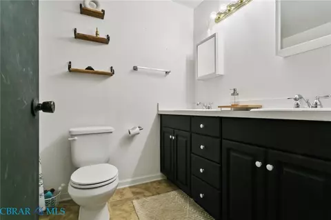 7499 Matoaka Ave, Gloucester Point, VA 23062 photo 18