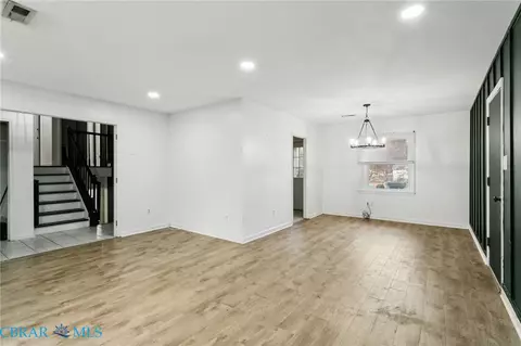 7499 Matoaka Ave, Gloucester Point, VA 23062 photo 7