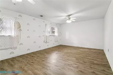 7499 Matoaka Ave, Gloucester Point, VA 23062 photo 11