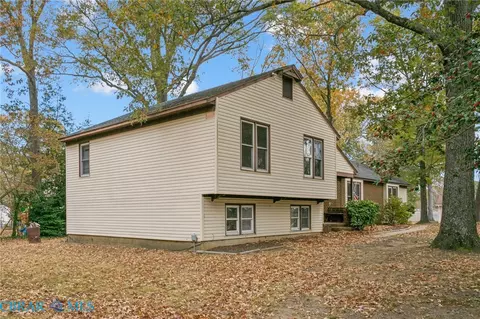 7499 Matoaka Ave, Gloucester Point, VA 23062 photo 23
