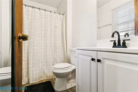 7499 Matoaka Ave, Gloucester Point, VA 23062 photo 15