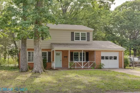 37 Crutchfield Dr, Newport News, VA 23602