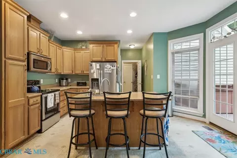 8194 Manor Dr, Gloucester, VA 23061 photo 16