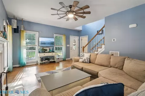 8194 Manor Dr, Gloucester, VA 23061 photo 12