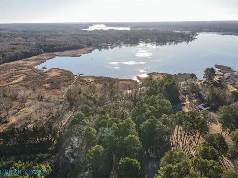277 Ac Point Anne, Hartfield, VA 23071 photo 13