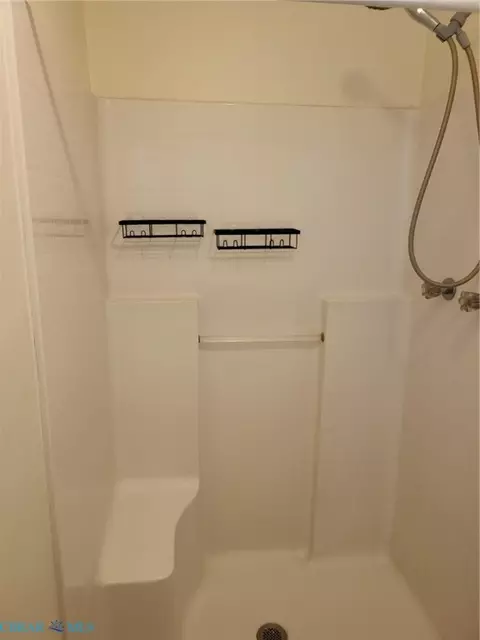 16 S Cypress St, Hampton, VA 23669 photo 18