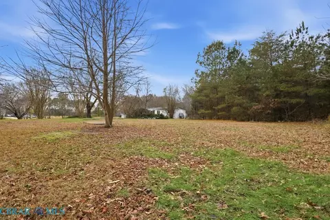 7928 Crab Thicket Rd, Gloucester, VA 23061 photo 28