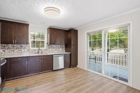 7928 Crab Thicket Rd, Gloucester, VA 23061 photo 12