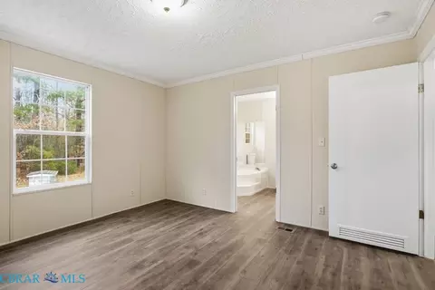 7928 Crab Thicket Rd, Gloucester, VA 23061 photo 21