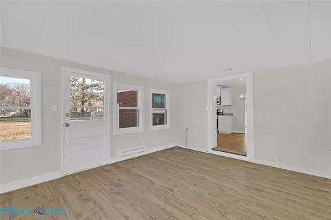 353 Fox Hill Rd, Hampton, VA 23669 photo 15